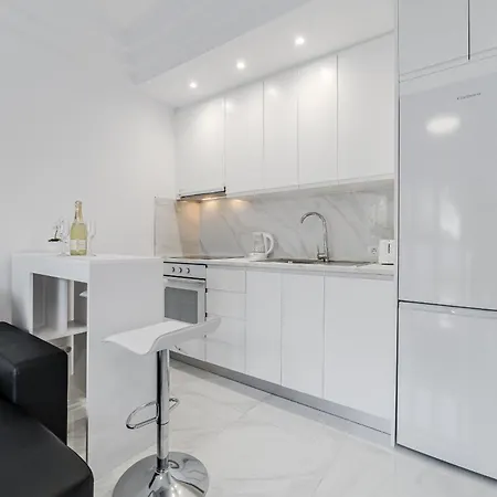 Orlando Lovely * 阿德耶