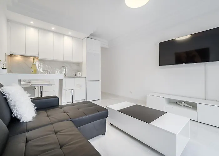 Orlando Lovely アパート アデヘ